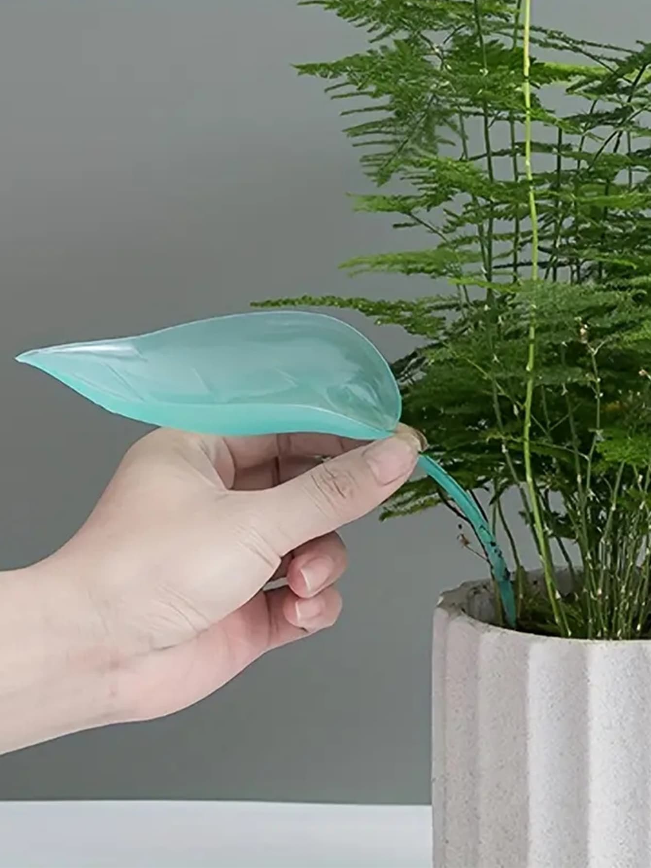 Gardening Tools Types - 1pc Creative Irrigation Tools: Leaf Type